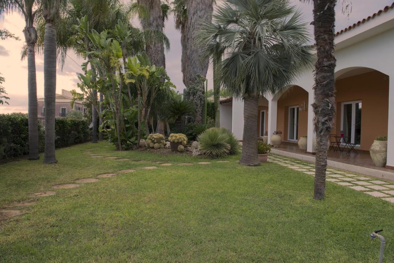 Temenos Villa By Ortigiaapartments سيراكوزا الغرفة الصورة