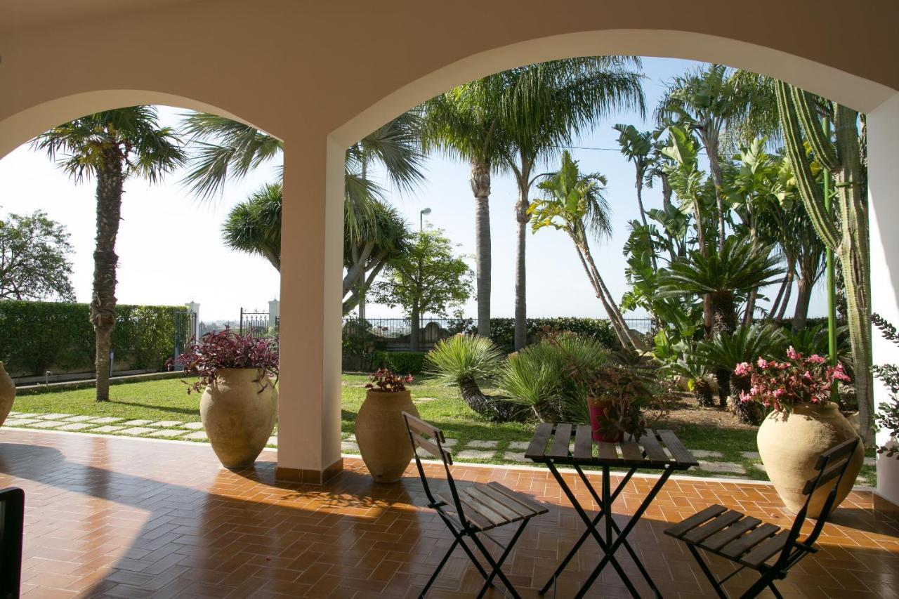 Temenos Villa By Ortigiaapartments سيراكوزا الغرفة الصورة
