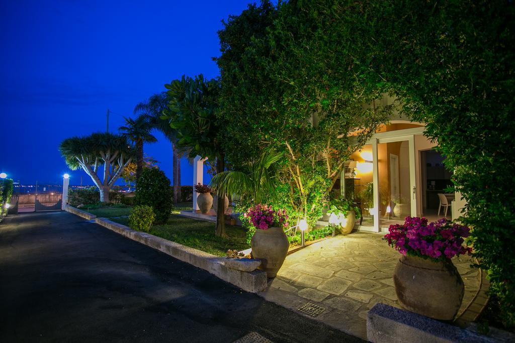 Temenos Villa By Ortigiaapartments سيراكوزا المظهر الخارجي الصورة